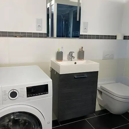 Moderne Eg 2-zimmer Appartement *